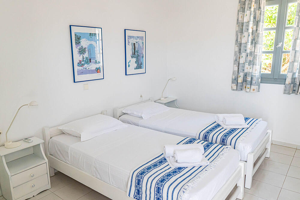 Double rooms | Lilly's Island Antiparos